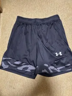 Under Armour メンズ ショートパンツ Mサイズ ブラック
