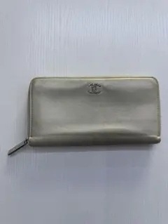 CHANEL ココボタン レザー長財布 ベージュ 箱、袋付 8585013 - メルカリ