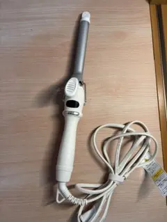 SALONIA カールヘアアイロン ホワイト