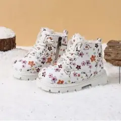 キッズ花柄ファー付きホワイトブーツ　冬用