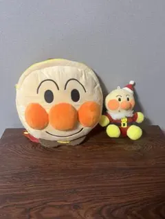 アンパンマン リュック型ぬいぐるみとサンタぬいぐるみポーチセット