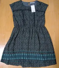 RAY CASSIN 花柄半袖ワンピース 新品
