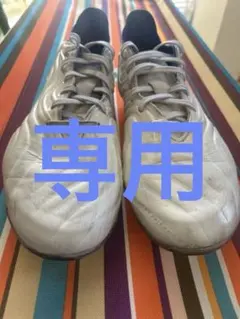 adidas サッカーシューズ スパイク ホワイトのサムネイル