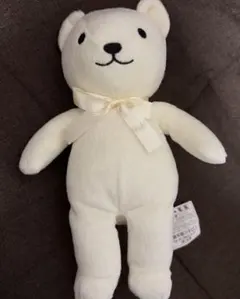 ホワイトクマぬいぐるみ