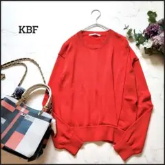 KBF/ケービーエフ●美品◎綺麗な色合い♪アシンメトリータック入り薄手ニット/赤