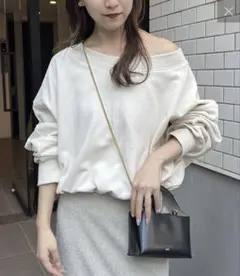 CAPRICIEUX LE'MAGE ドロストボートネックスエット トレーナーのサムネイル