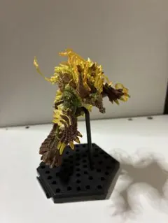 金雷公ジンオウガ モンスターハンターフィギュアスタンダードモデル