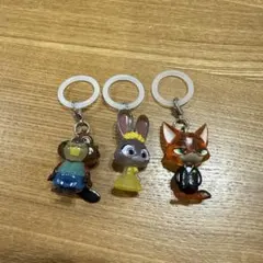 ズートピア2 めじるしアクセサリー ガチャガチャ ニック ジュディ ニブルズ
