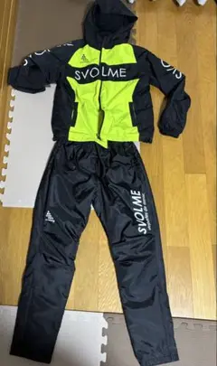SVOLME ピステ上下 黒/黄緑　M 値下げ交渉可能です！