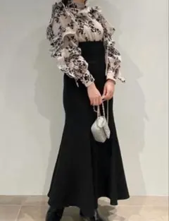 SNIDELフロッキーオーガンシースルーブラウス