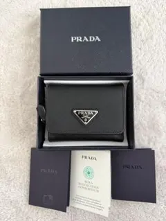 M*e様 【新品】PRADAプラダ 三つ折り財布 サフィアーノ 三角ロゴ 黒