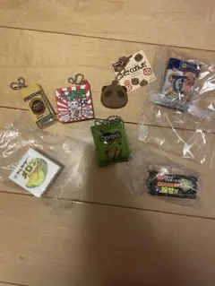ガチャガチャ　キーホルダー　セット