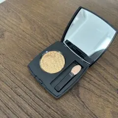 CHANEL シャネル　オンブルプルミエールプードゥル925 オーアンティーク