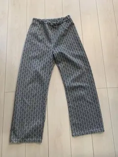 Item thumbnail for item 22bfd7e3-daa0-4121-bc71-63b305b13bc2