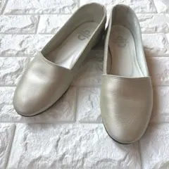 ramble dance ゴールド　シルバー　フラットシューズ　23.5cm