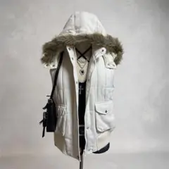 Y2K 平成ギャル ファー付き中綿ベスト 短丈 白 平成 ギャル男 お兄系