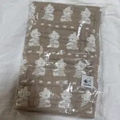 Item thumbnail for item 53dc6ba1-6b20-4aa9-881b-6398e0280d52