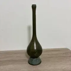 金工師　四世　一ノ瀬宗辰作　胡銅　立瓢花入　共箱　C　5605 金工師 四世 一ノ瀬宗辰作 胡銅 立瓢花入 共箱
