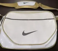 Nike エナメルショルダーバッグ ホワイト/ゴールド