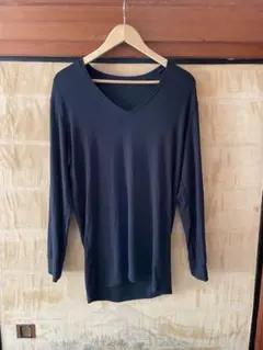 HEATTECH EXTRA WARM ブラック長袖Tシャツ L Ｖネック