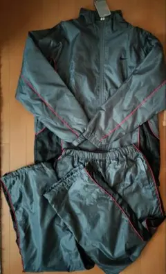 未使用タグ付きナイキセットアップ