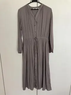 【美品】ユニクロ　ロングワンピース　シャツワンピース　ギャザーロングワンピース