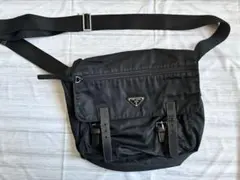 PRADA プラダ ナイロン メッセンジャー ショルダー バッグのサムネイル