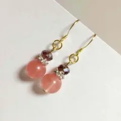 チェリークォーツのピアス