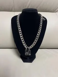 CHANEL パドロックモチーフ ネックレス チェーン シルバーカラー 
