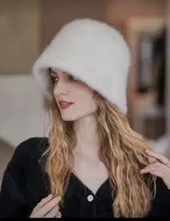 SHEIN バケットハット 白 黒 ファー