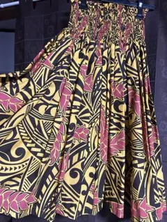 フラダンス用スカート 黒・黄・赤・ピンク花柄