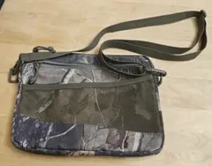 Item thumbnail for item 93b4a22e-47a5-4449-9533-54916e1425aa