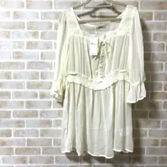 新品タグ付き アラマンダ 楊柳シフォンチュニック ブラウス M オフホワイトのサムネイル