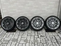 【格安超美品】WORK シュヴァート クヴェル 19インチ 4本通し 左右色違いのサムネイル