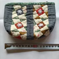 ハンドメイド　ポーチ