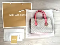 センタージップ サッチェル スモール　MKシグネチャー　ティーローズマルチ