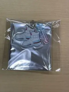 ウマ娘　カツラギエース　缶バッチ・キーホルダー・アクリルスタンド　まとめ売り 4582631572515_M.jpg