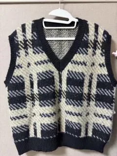 チェック柄ニットベスト Vネック