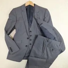 スーツセレクト　スーツ　スリーピース　ダークグレー　Y4