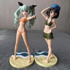 ガールズ&パンツァー プレミアムサマービーチフィギュア 秋山優花里 アンチョビ