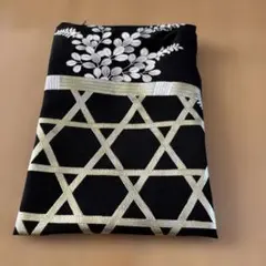 Item thumbnail for item 5d9cc45e-ecf3-44d6-9144-15873f806c35