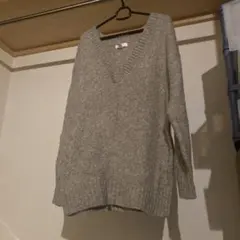 H&M グレー Vネック セーター 長袖
