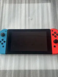 Nintendo Switch 本体