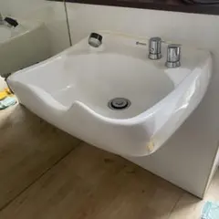 タカラベルモント 製シャンプーボール　上部サーモ付き　取り付け金具有り　美容室