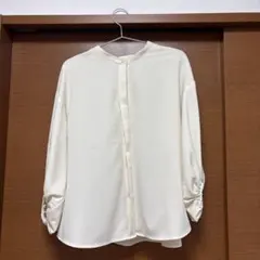 クリームイエローブラウス パフスリーブのサムネイル