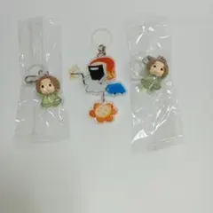 葬送のフリーレンキャラクター　パンどろぼう2連チャームめじるしアクセサリー