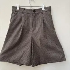 茶系チェック柄ショート　ハーフパンツのサムネイル