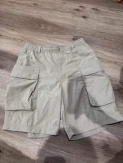 パラシュートカーゴショーツ　UNIQLO