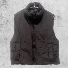 美品✨レディース ダウンベスト【S】ブラック ショート丈感　シンプル