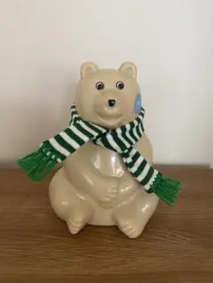 ポーラーベア 置物
